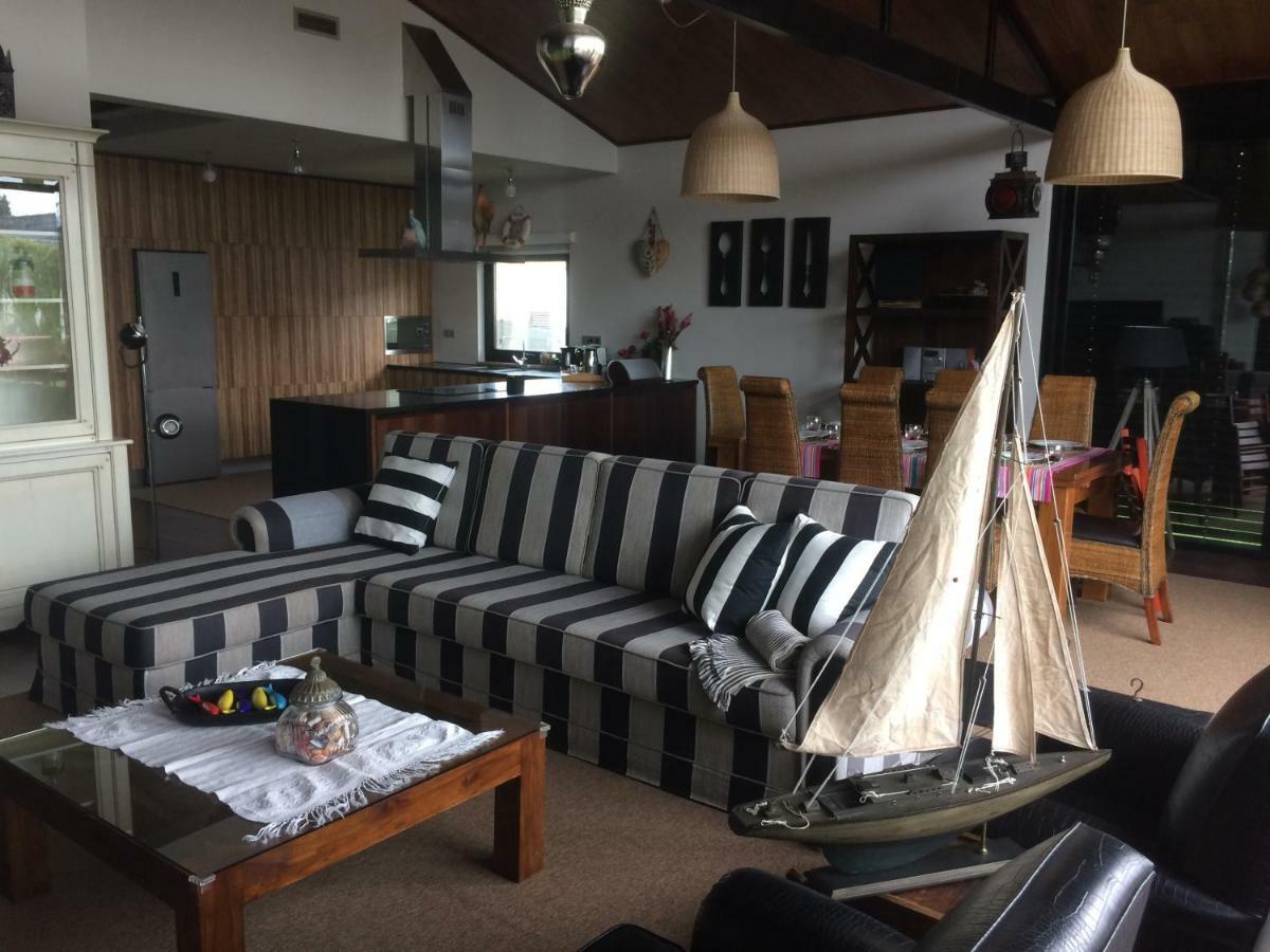 Casa Dos Amigos - A Luxury In The Nature Holiday home